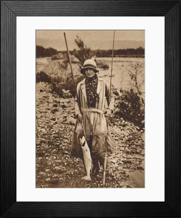 Framed Print : With a catch at Tokanu, New Zealand, c1927, (1937) Framed Print : With a catch at Tokanu, New Zealand, c1927, (1937)