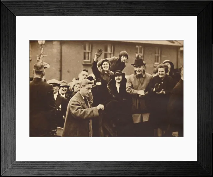 Framed Print : Wales Knows How To Cheer, 1936 (1937) Framed Print : Wales Knows How To Cheer, 1936 (1937)