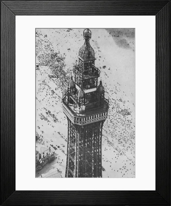 Framed Print : Holiday-Makers Go Aloft, c1935 Framed Print : Holiday-Makers Go Aloft, c1935