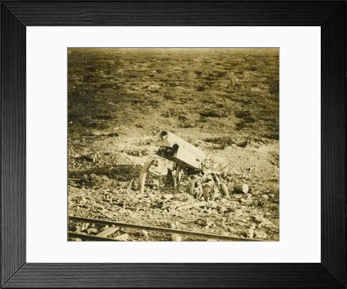 Framed Print : Abandoned 155 gun, c1914-c1918 Framed Print : Abandoned 155 gun, c1914-c1918