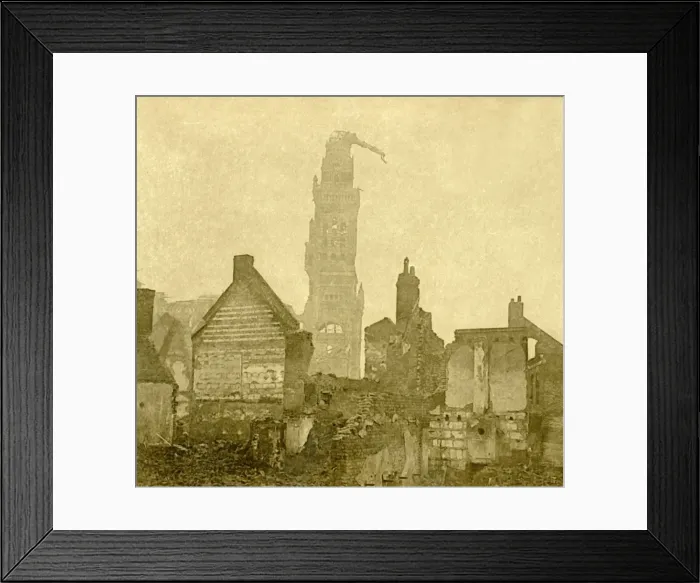 Framed Print : Damaged spire of Notre-Dame de Brebieres, Albert, northern France, c1915-c1918