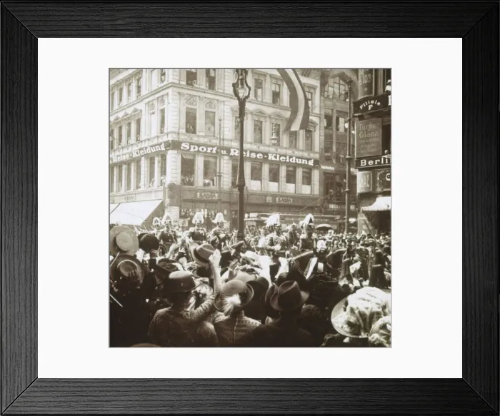 Framed Print : Paul von Hindenburg, Berlin, Germany, c1914-c1918 Framed Print : Paul von Hindenburg, Berlin, Germany, c1914-c1918