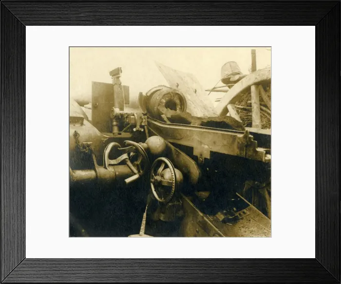 Framed Print : Destroyed cannon, c1914-c1918