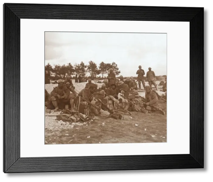Framed Print : Rest stop, Champagne, northern France, c1914-c1918 Framed Print : Rest stop, Champagne, northern France, c1914-c1918
