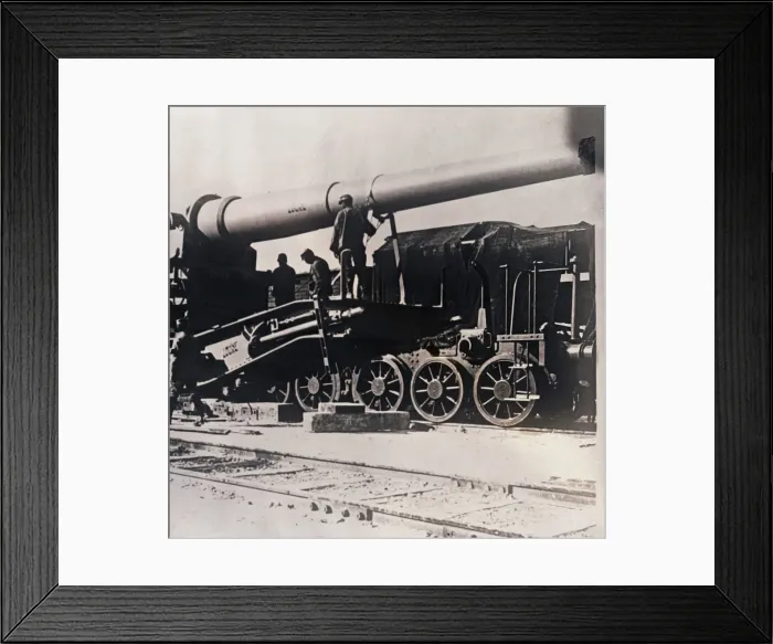 Framed Print : Heavy artillery on a train, c1914-c1918 Framed Print : Heavy artillery on a train, c1914-c1918