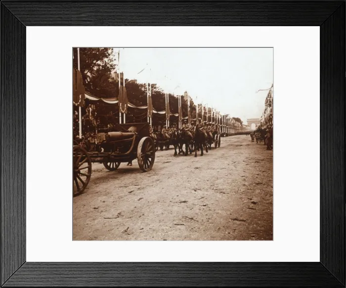 Framed Print : Victory parade, Paris, France, c1918-c1919 Framed Print : Victory parade, Paris, France, c1918-c1919