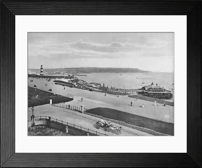Framed Print : Plymouth Hoe, c1896. Artist: Frith & Co Framed Print : Plymouth Hoe, c1896. Artist: Frith & Co