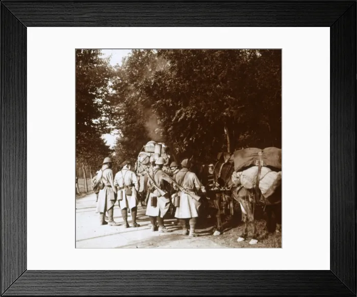 Framed Print : Chavonne, France, c1914-c1918 Framed Print : Chavonne, France, c1914-c1918