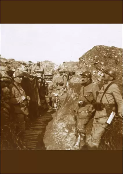 Fighting unit, Ville-sur-Tourbe, northern France, c1914-c1918