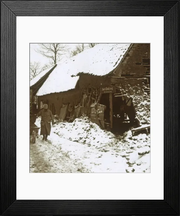 Framed Print : Veterinary station for horses, Calonne, northern France, c1914-c1918 Framed Print : Veterinary station for horses, Calonne, northern France, c1914-c1918