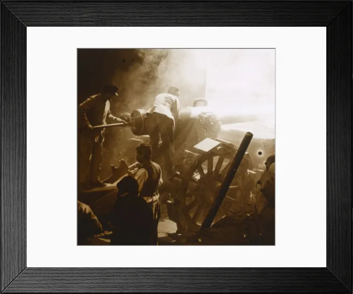 Framed Print : 155 cannon in action, Arras, northern France, 1915 Framed Print : 155 cannon in action, Arras, northern France, 1915