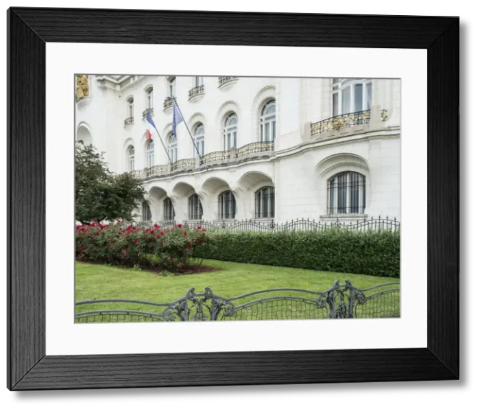 Framed Print : French Embassy, Schwarzenbergplatz, Vienna, Austria, 2015. Artist: Alan John Ainsworth Framed Print : French Embassy, Schwarzenbergplatz, Vienna, Austria, 2015. Artist: Alan John Ainsworth