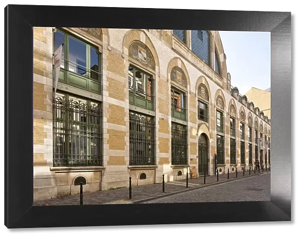 Palais des Vins, 58-62 Rue des Tanneurs, Brussels, Belgium, (1909), c2014-2017. Artist