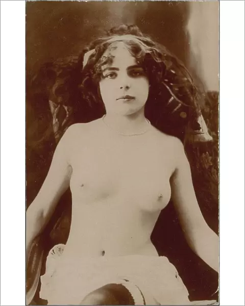 Fernande Barrey, 1910