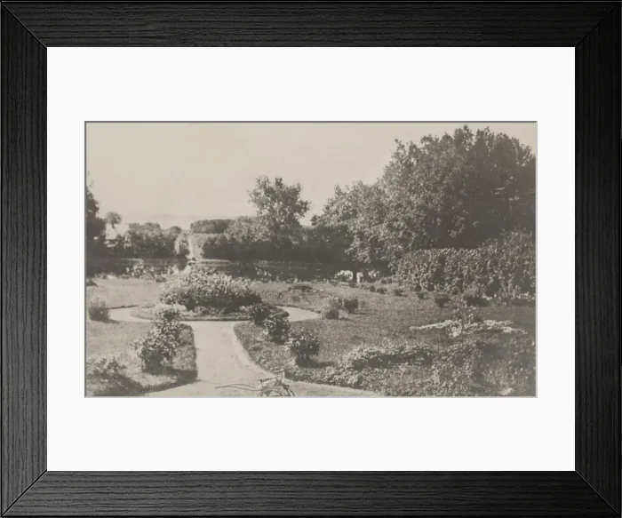 Framed Print : The Glebovo estate of Konstantin Shilovsky, Early 1890s Framed Print : The Glebovo estate of Konstantin Shilovsky, Early 1890s