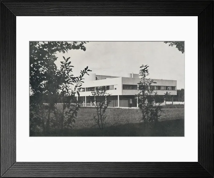 Framed Print : Villa at Poissy, constructed in reinforced concrete, 1933 Framed Print : Villa at Poissy, constructed in reinforced concrete, 1933