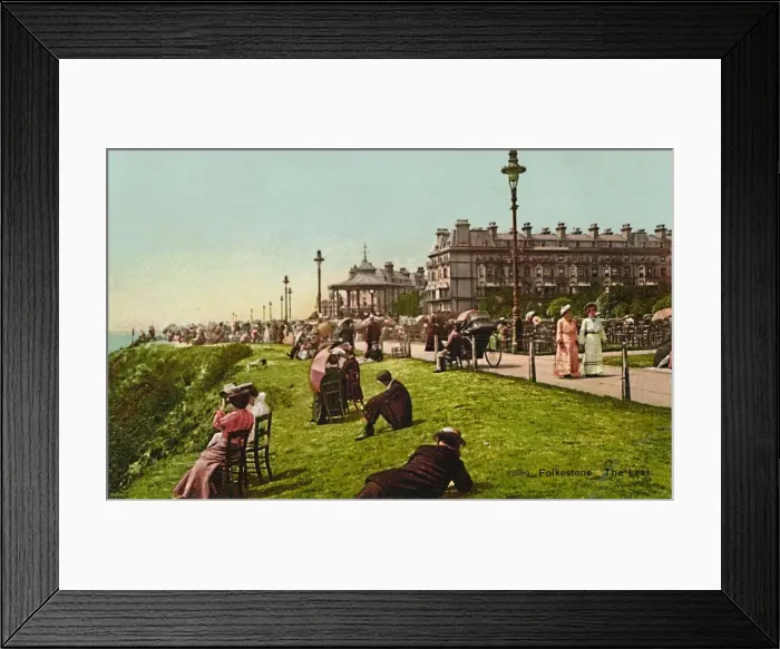 Framed Print : Folkestone. The Lees, late 19th-early 20th century Framed Print : Folkestone. The Lees, late 19th-early 20th century