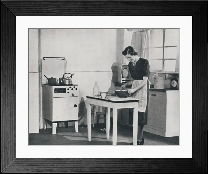 Framed Print : A British kitchen equipped with a cabinet gas cooker, 1942 Framed Print : A British kitchen equipped with a cabinet gas cooker, 1942
