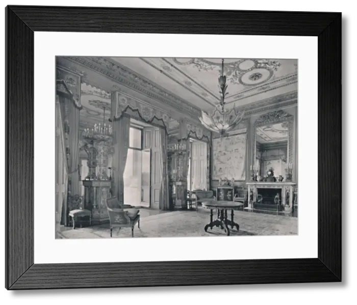 Framed Print : The Centre Room, Buckingham Palace, South-East Corner, 1939 Framed Print : The Centre Room, Buckingham Palace, South-East Corner, 1939