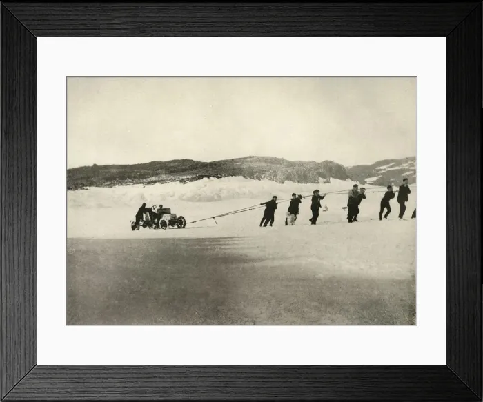 Framed Print : The Motor-Car in Soft Snow, after the return of the Ship, c1908, (1909) Framed Print : The Motor-Car in Soft Snow, after the return of the Ship, c1908, (1909)