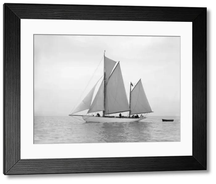 Framed Print : The yawl Meander sailing in close-hauled, 1913. Creator: Kirk & Sons of Cowes Framed Print : The yawl Meander sailing in close-hauled, 1913. Creator: Kirk & Sons of Cowes