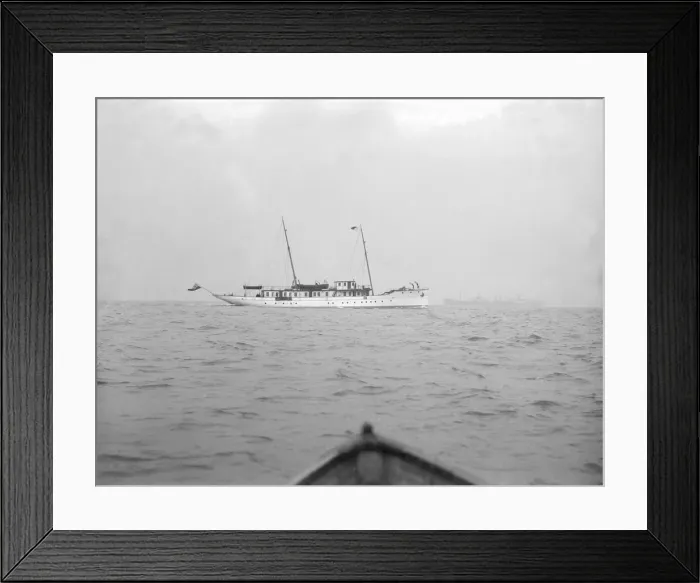 Framed Print : Motor yacht Pioneer, 1915. Creator: Kirk & Sons of Cowes Framed Print : Motor yacht Pioneer, 1915. Creator: Kirk & Sons of Cowes