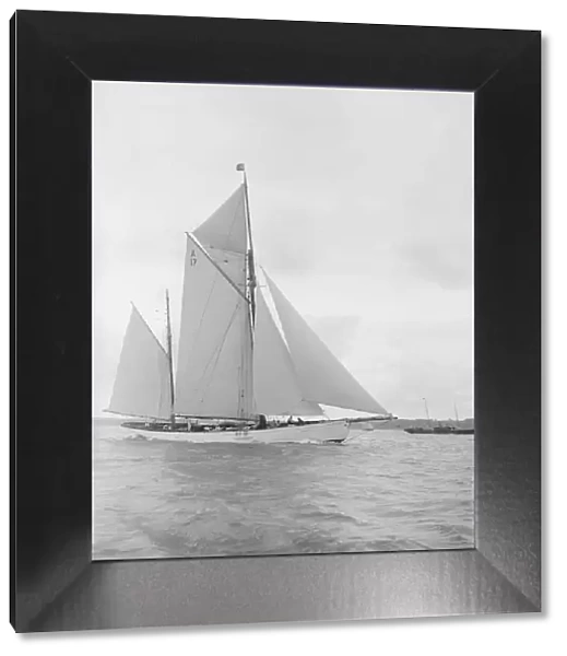 The 118 foot ketch Cariad, 1912. Creator: Kirk & Sons of Cowes