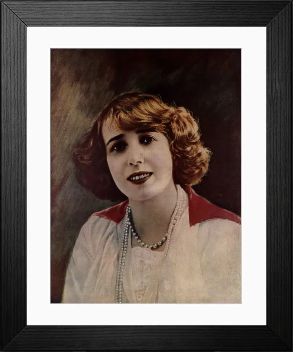 Framed Print : Mademoiselle Mistinguett, 1913. Creator: Anonymous Framed Print : Mademoiselle Mistinguett, 1913. Creator: Anonymous