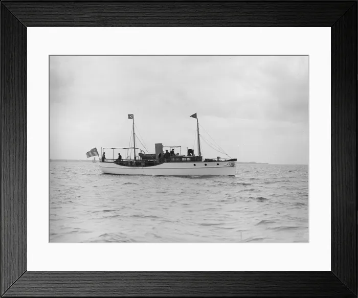 Framed Print : The steam yacht Yvonne under way, 1913. Creator: Kirk & Sons of Cowes Framed Print : The steam yacht Yvonne under way, 1913. Creator: Kirk & Sons of Cowes