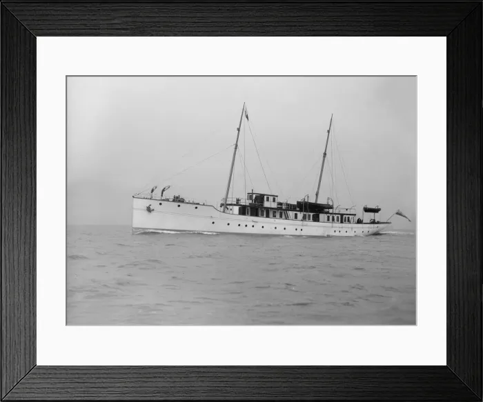 Framed Print : Motor yacht Pioneer under way, 1915. Creator: Kirk & Sons of Cowes Framed Print : Motor yacht Pioneer under way, 1915. Creator: Kirk & Sons of Cowes