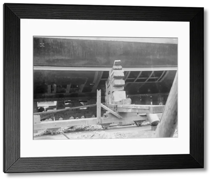 Framed Print : Steam yacht Branwens hull, 1914. Creator: Kirk & Sons of Cowes Framed Print : Steam yacht Branwens hull, 1914. Creator: Kirk & Sons of Cowes