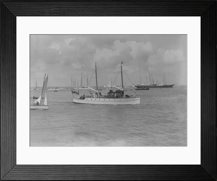 Framed Print : The motor yacht Silver Cloud under way, 1920. Creator: Kirk & Sons of Cowes Framed Print : The motor yacht Silver Cloud under way, 1920. Creator: Kirk & Sons of Cowes