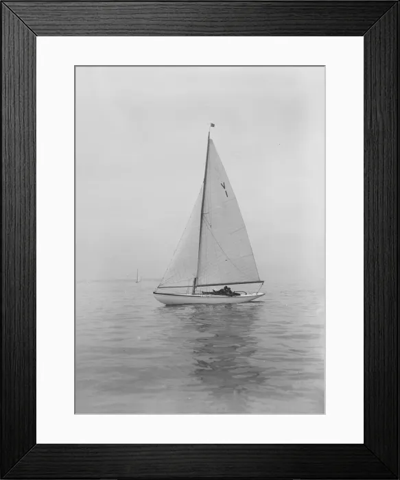 Framed Print : The first Solent Sunbeam Dainty (V1), 1925. Creator: Kirk & Sons of Cowes Framed Print : The first Solent Sunbeam Dainty (V1), 1925. Creator: Kirk & Sons of Cowes