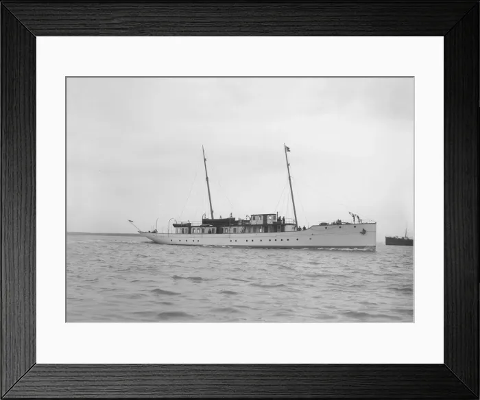 Framed Print : Motor yacht Pioneer under way, 1915. Creator: Kirk & Sons of Cowes Framed Print : Motor yacht Pioneer under way, 1915. Creator: Kirk & Sons of Cowes