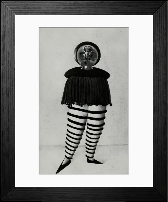 Framed Print : From The stage at the Bauhaus (Die Bühne im Bauhaus), 1925. Creator: Schlemmer Framed Print : From The stage at the Bauhaus (Die Bühne im Bauhaus), 1925. Creator: Schlemmer