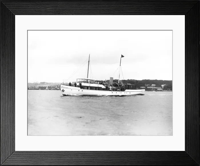 Framed Print : The steam yacht Sardonyx under way, 1913. Creator: Kirk & Sons of Cowes Framed Print : The steam yacht Sardonyx under way, 1913. Creator: Kirk & Sons of Cowes