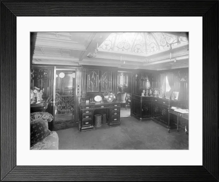 Framed Print : Interior of main saloon on steam yacht Venetia, 1920. Creator: Kirk & Sons of Cowes Framed Print : Interior of main saloon on steam yacht Venetia, 1920. Creator: Kirk & Sons of Cowes