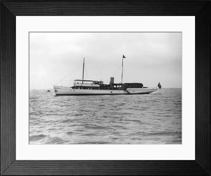 Framed Print : The steam yacht Sardonyx at anchor, 1913. Creator: Kirk & Sons of Cowes Framed Print : The steam yacht Sardonyx at anchor, 1913. Creator: Kirk & Sons of Cowes