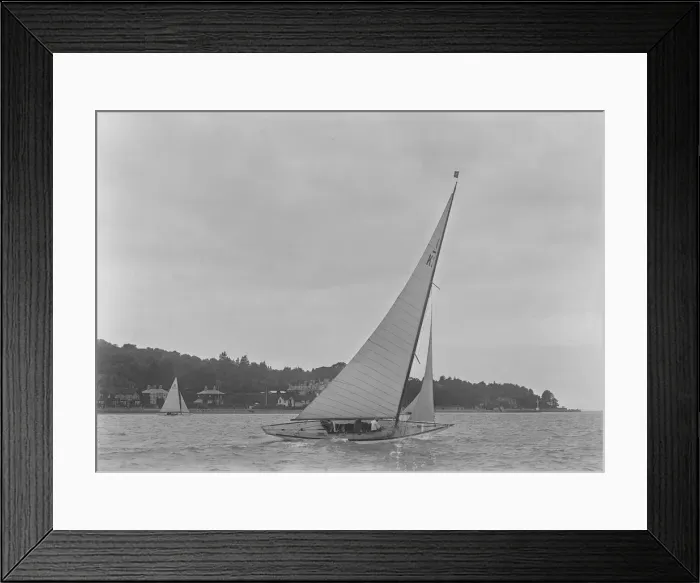Framed Print : The 6 Metre class Maid Marion (K22) sailing close-hauled, 1921 Framed Print : The 6 Metre class Maid Marion (K22) sailing close-hauled, 1921