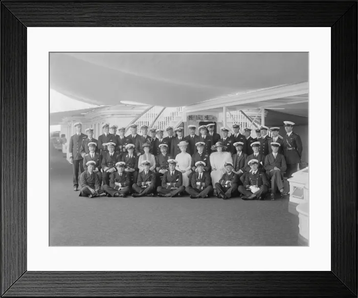 Framed Print : King George V and Queen Mary on board HMY Victoria and Albert, 1922. Creator Framed Print : King George V and Queen Mary on board HMY Victoria and Albert, 1922. Creator