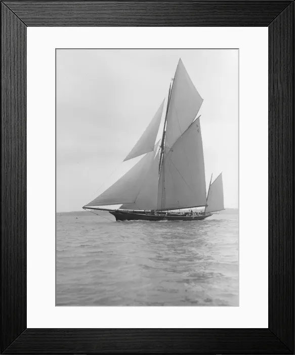 Framed Print : The yawl Wendur sailing close-hauled, 1913. Creator: Kirk & Sons of Cowes Framed Print : The yawl Wendur sailing close-hauled, 1913. Creator: Kirk & Sons of Cowes