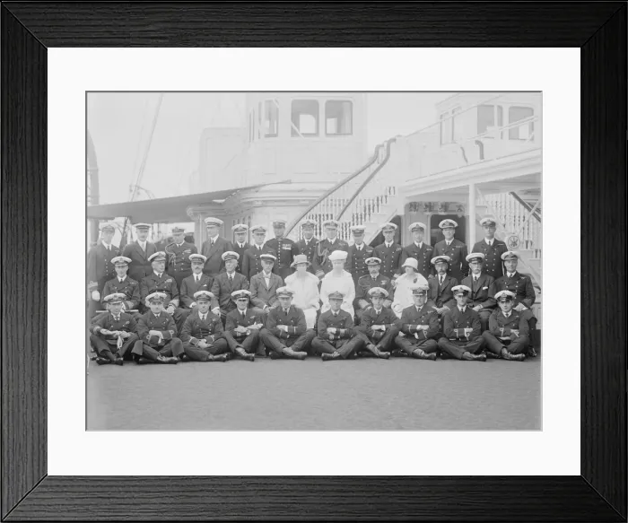 Framed Print : King George V and Queen Mary on board HMY Victoria and Albert, 1925. Creator Framed Print : King George V and Queen Mary on board HMY Victoria and Albert, 1925. Creator