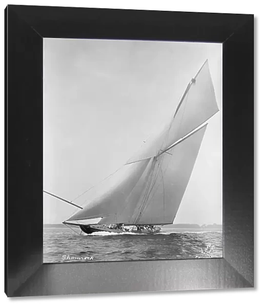 The cutter Shamrock beating upwind. Creator: Kirk & Sons of Cowes