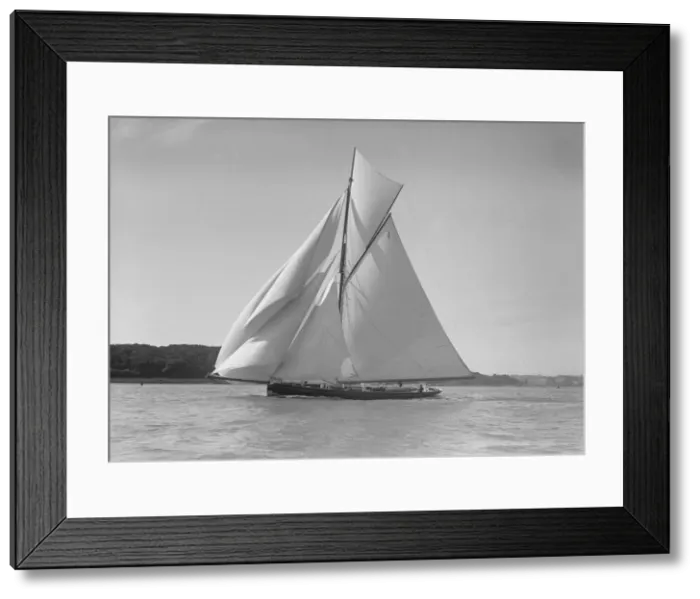 Framed Print : The gaff rigged cutter Bloodhound sailing downwind under spinnaker, 1911. Creator Framed Print : The gaff rigged cutter Bloodhound sailing downwind under spinnaker, 1911. Creator