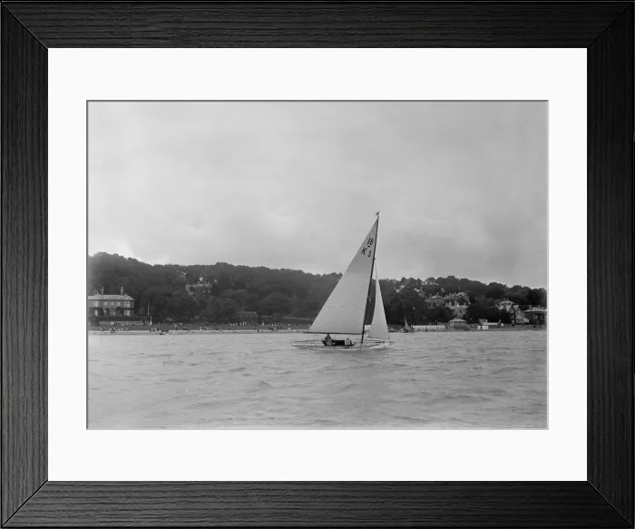Framed Print : The 18-foot keelboat Vanity (K5), 1922. Creator: Kirk & Sons of Cowes Framed Print : The 18-foot keelboat Vanity (K5), 1922. Creator: Kirk & Sons of Cowes