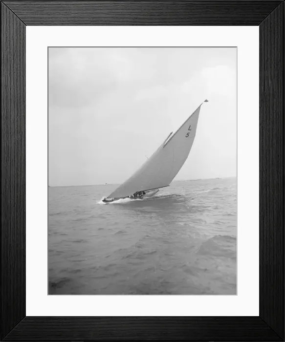 Framed Print : The 6 Metre Jonquil heeling on upwind leg, 1912. Creator: Kirk & Sons of Cowes Framed Print : The 6 Metre Jonquil heeling on upwind leg, 1912. Creator: Kirk & Sons of Cowes