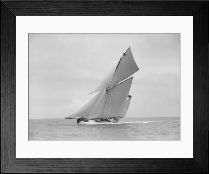Framed Print : The yawl Joyce sailing in good wind, 1911. Creator: Kirk & Sons of Cowes Framed Print : The yawl Joyce sailing in good wind, 1911. Creator: Kirk & Sons of Cowes