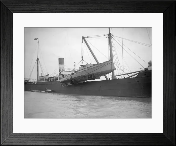Framed Print : Sabin being shipped, 1912. Creator: Kirk & Sons of Cowes Framed Print : Sabin being shipped, 1912. Creator: Kirk & Sons of Cowes