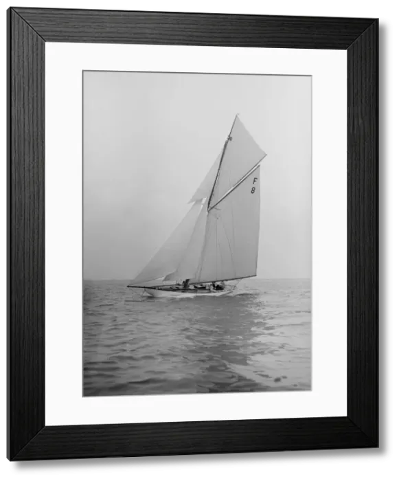 Framed Print : The International 10 Metre class Pampero (F8) sailing close-hauled, 1913. Creator Framed Print : The International 10 Metre class Pampero (F8) sailing close-hauled, 1913. Creator