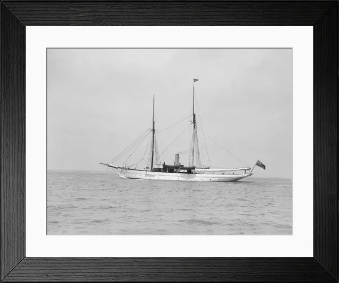 Framed Print : Steam yacht, 1913. Creator: Kirk & Sons of Cowes Framed Print : Steam yacht, 1913. Creator: Kirk & Sons of Cowes